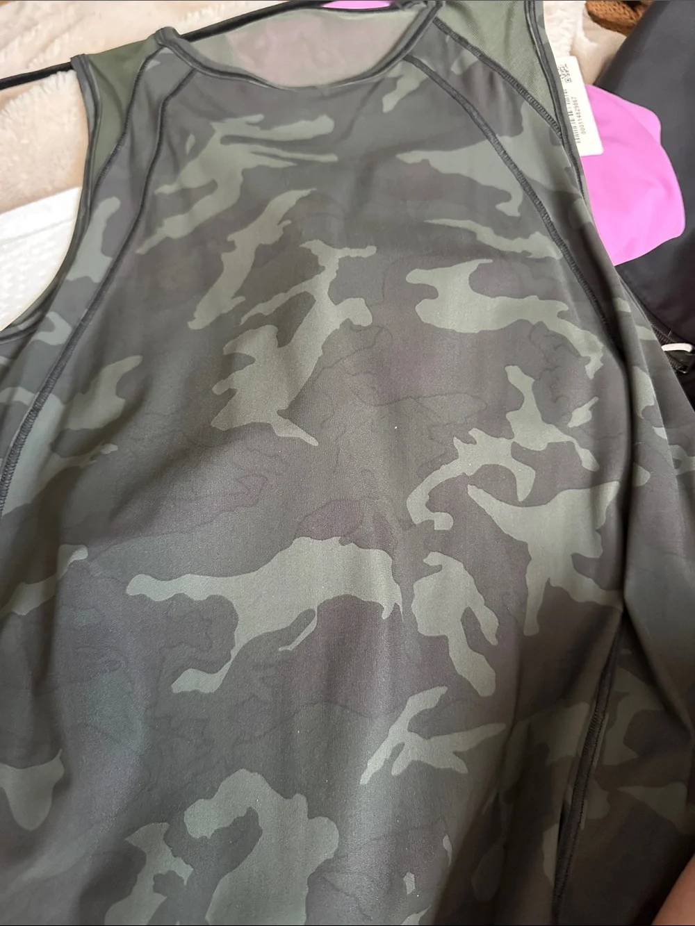 Lululemon Sculpt Tank size 2 Green Camo